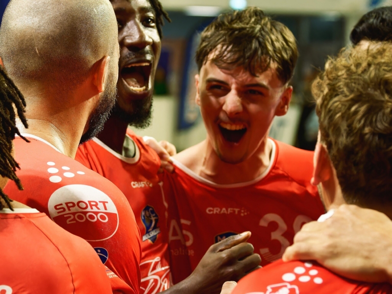 Les Bleus s’imposent à Hazebrouck et lancent décembre sur une belle dynamique