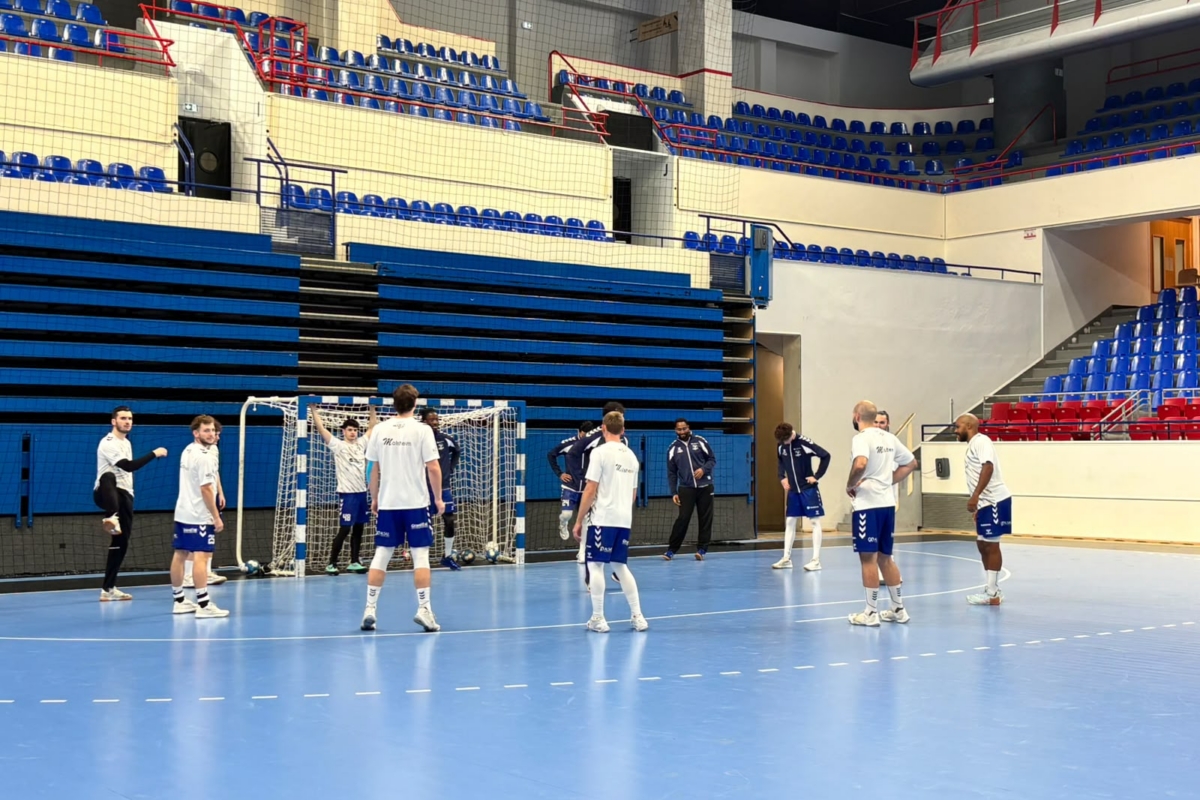 Nos bleus échouent de peu chez le leader